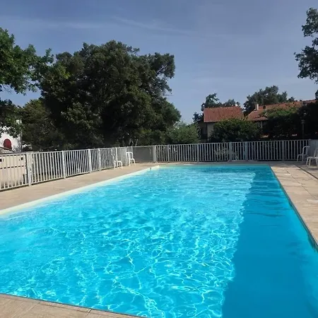 Appartamento Avec Piscine Et Proche De La Ondres